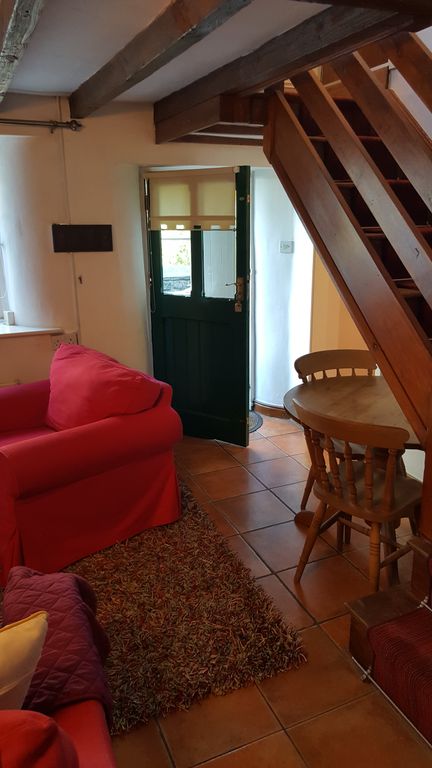 Property photo 3 of 6