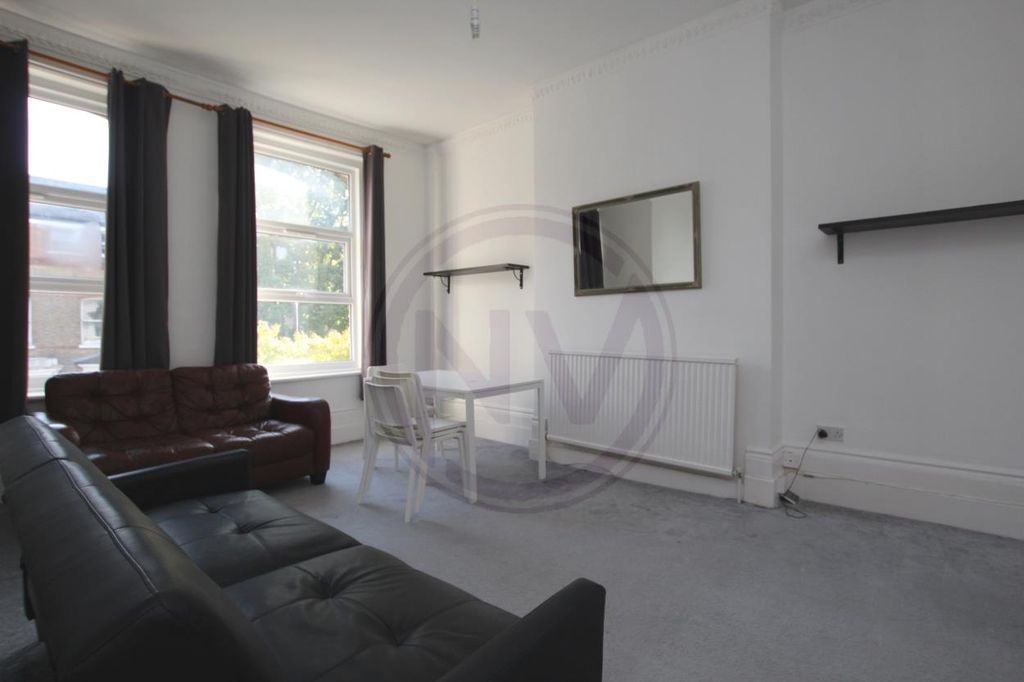 Property photo 1 of 5