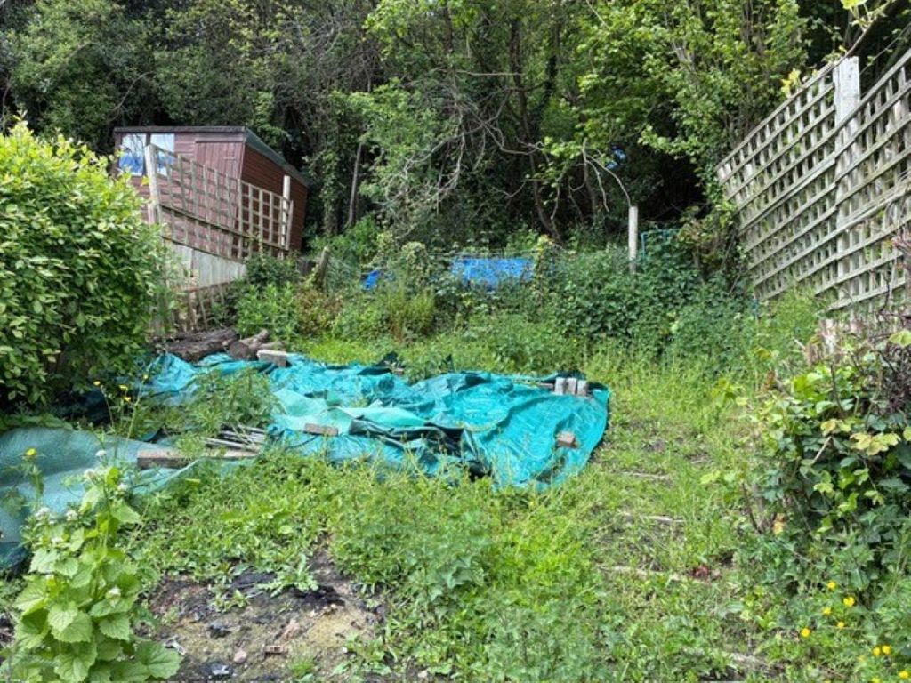 Property photo 2 of 5