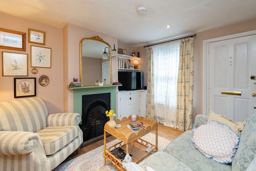 Property photo 2 of 11 Dsc03439