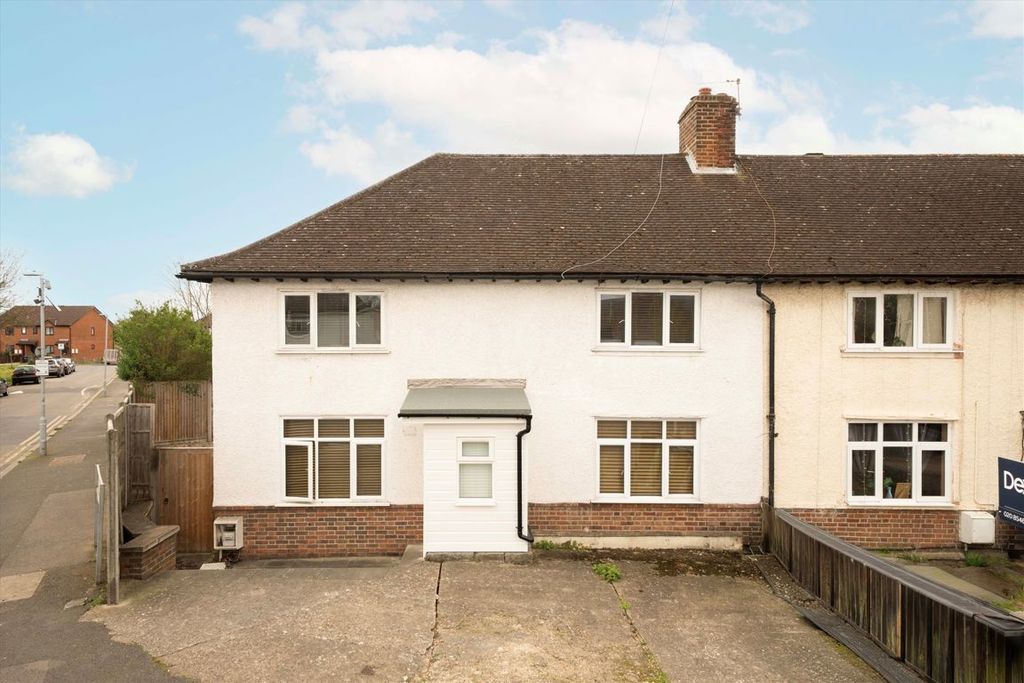 Property photo 1 of 6