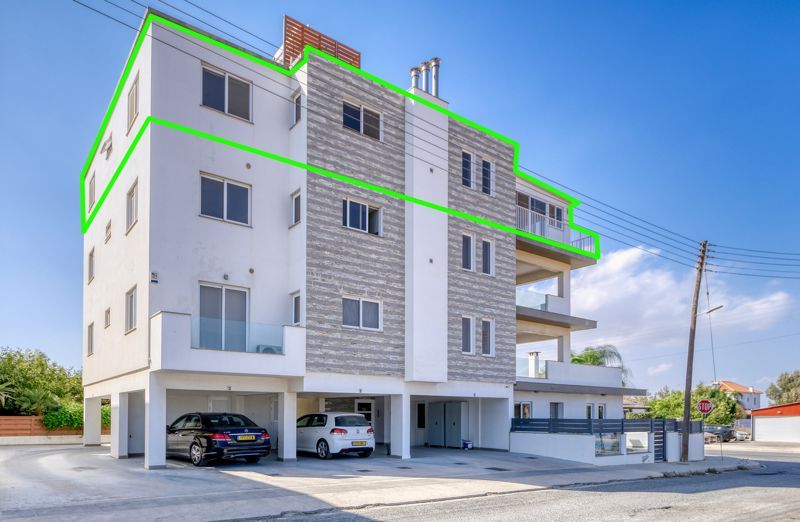 Property photo 1 of 21 Property Outlined