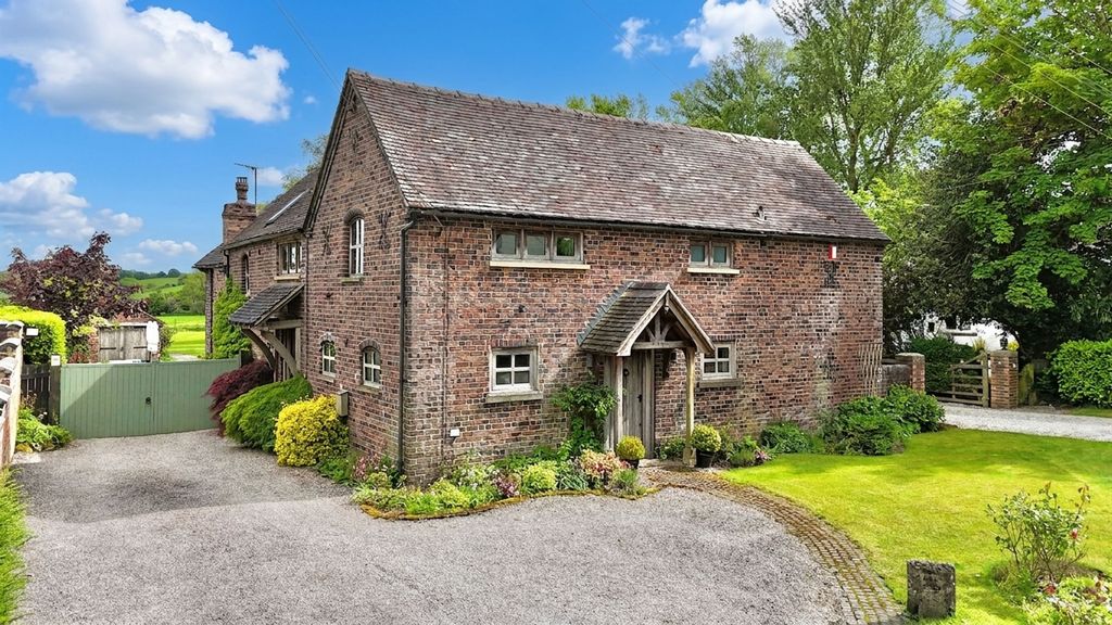 Property photo 1 of 35