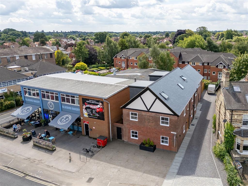 Property photo 1 of 13 Acomb Rd11.Jpg