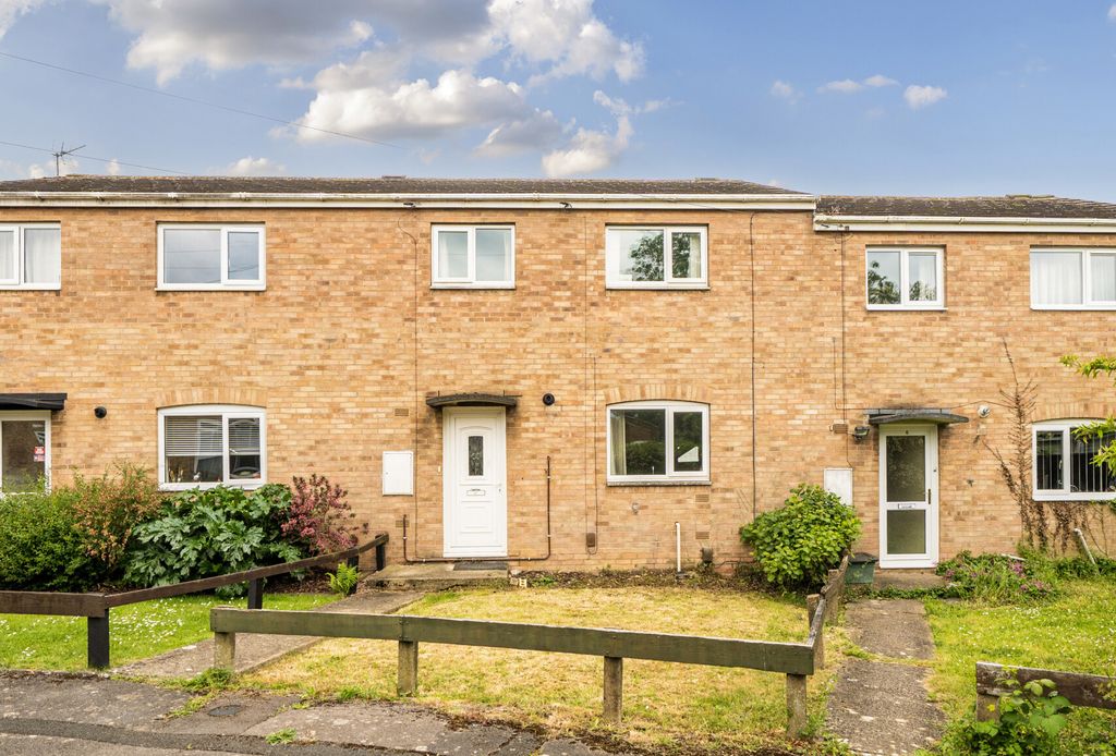 Property photo 1 of 11 1451205-16-6A0342...