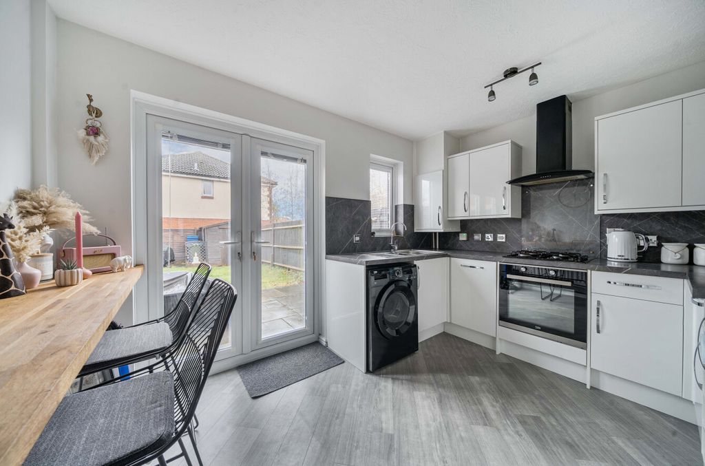 Property photo 3 of 20 1406704-1-6985F56...