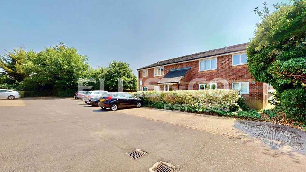 Property photo 1 of 19 Picture No. 11