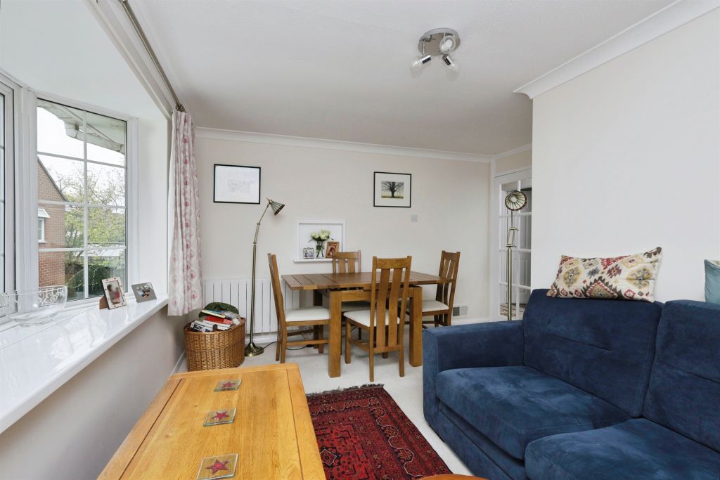 Property photo 3 of 16