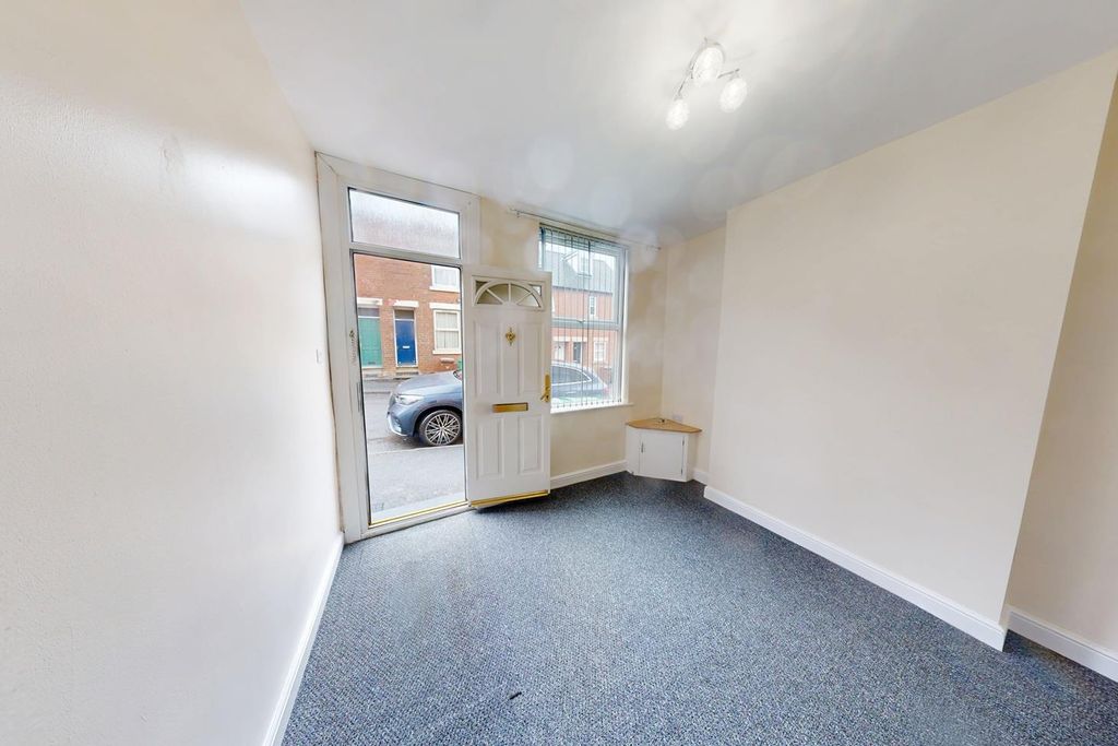 Property photo 3 of 15 3.Jpg