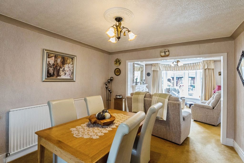 Property photo 2 of 26 Pbox-Img.Jpg