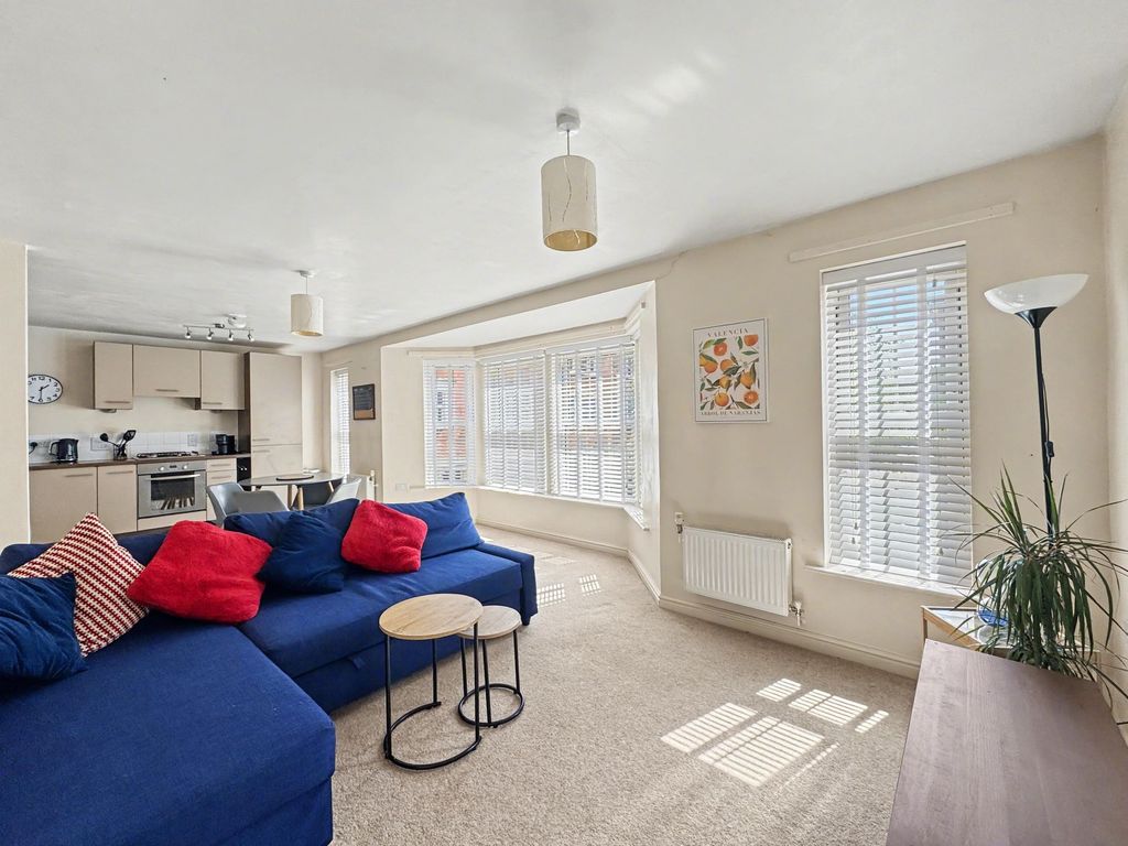 Property photo 3 of 7