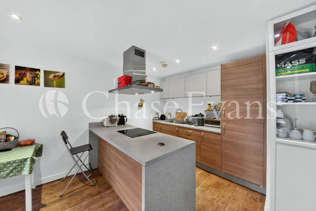 Property photo 2 of 13 Kitchen
