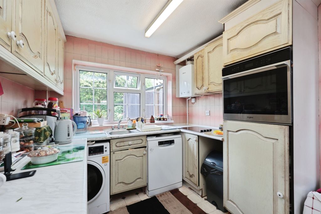 Property photo 2 of 24
