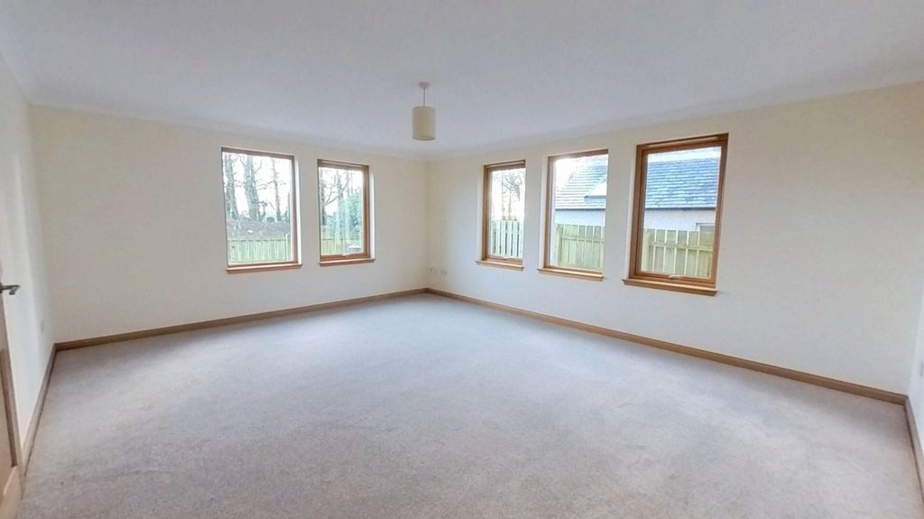 Property photo 3 of 16 Photo 3