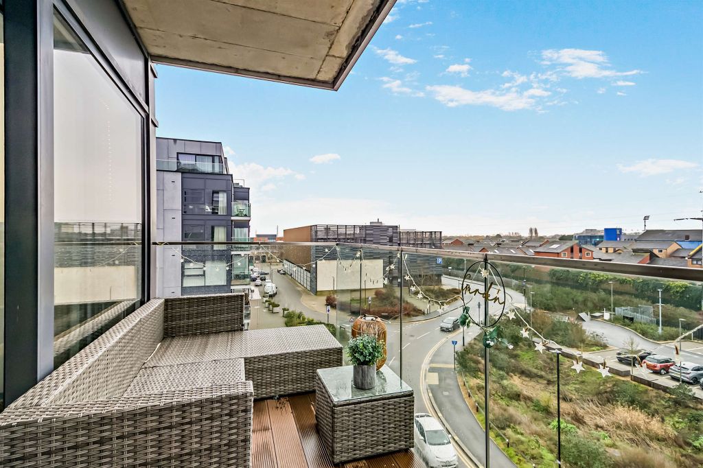 Property photo 2 of 13