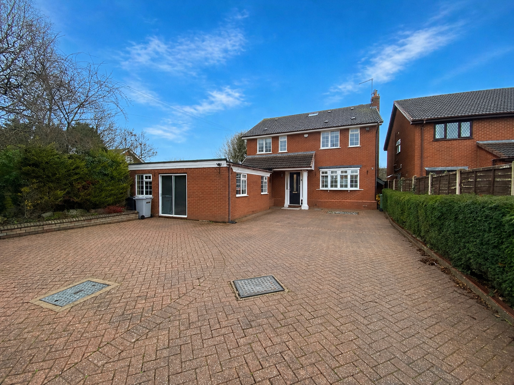 Property photo 1 of 41