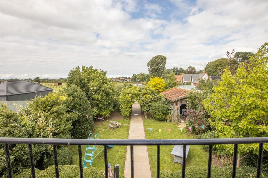 Property photo 3 of 34 2514716
