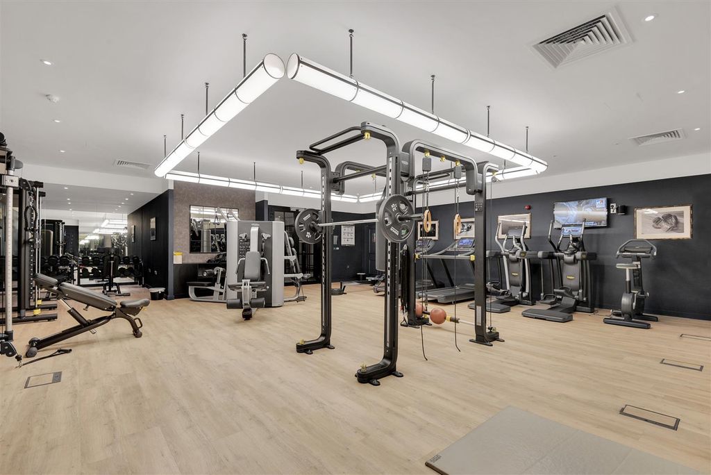 Property photo 3 of 60