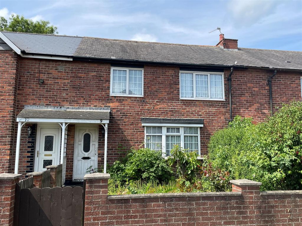 Property photo 1 of 11 Frotn External.Jpg