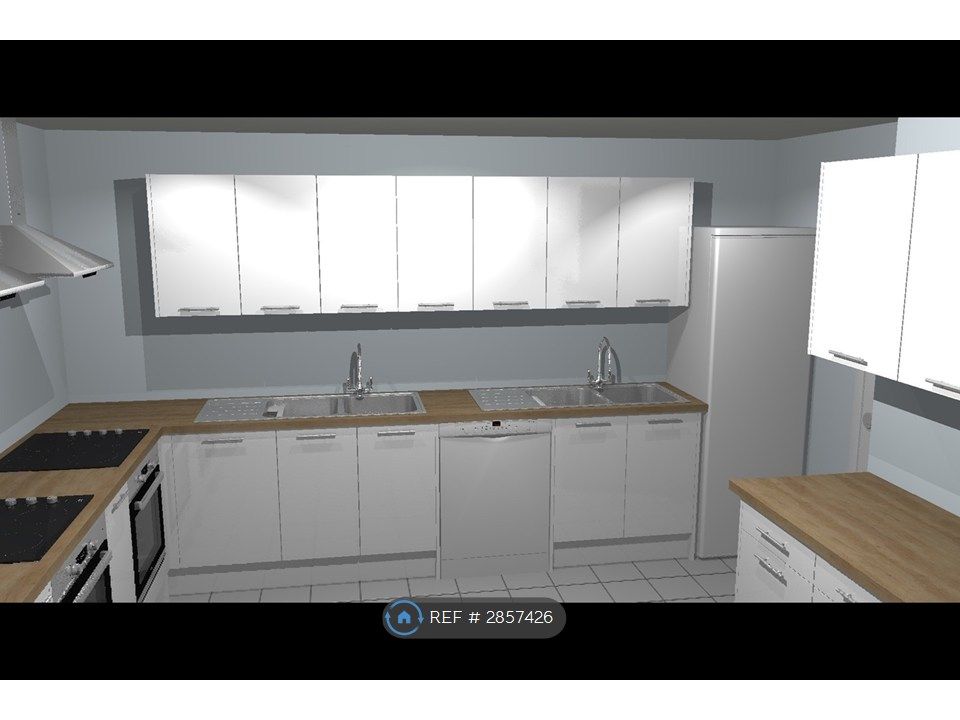 Property photo 2 of 7 Kitchen