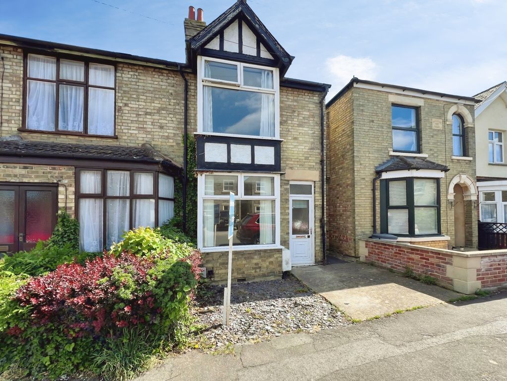 Property photo 1 of 13