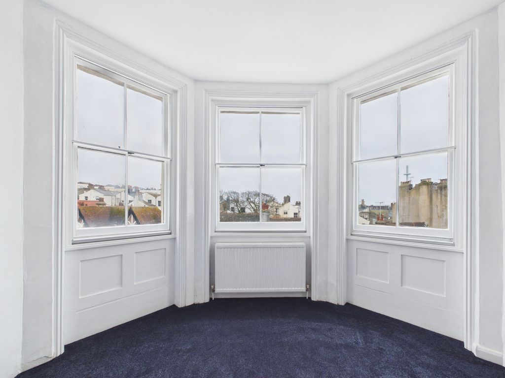 Property photo 2 of 13 Cam04693G0-Pr0089-Still004