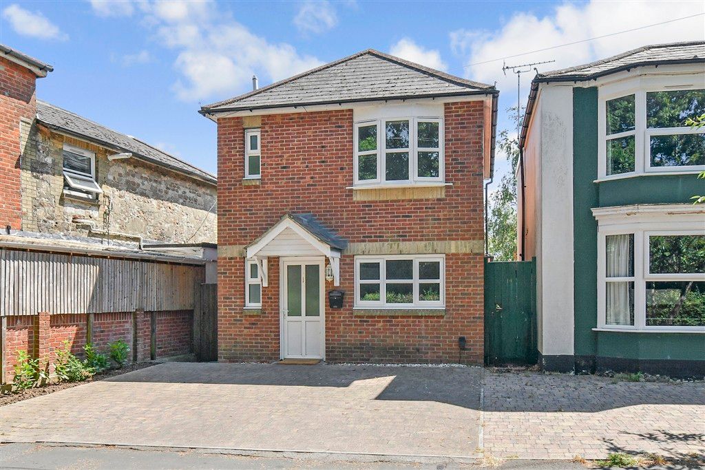 Property photo 1 of 14 External (Web)