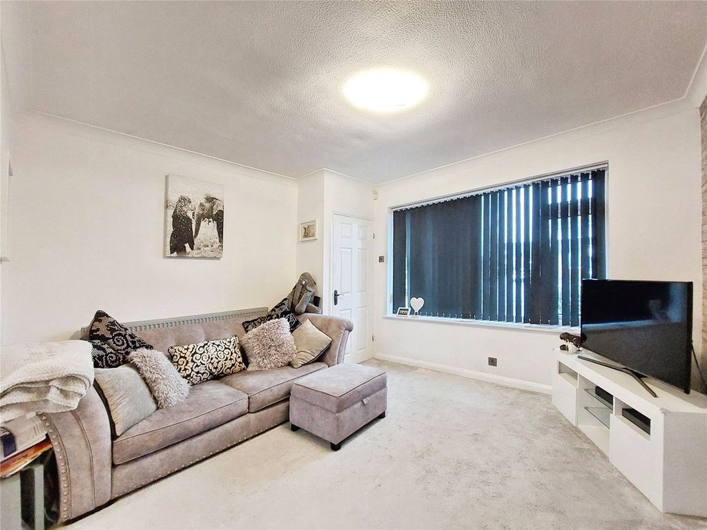 Property photo 3 of 13 Picture No. 04