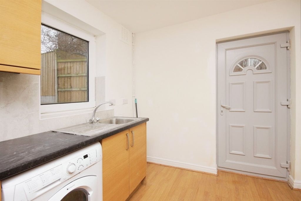 Property photo 3 of 15 Image
