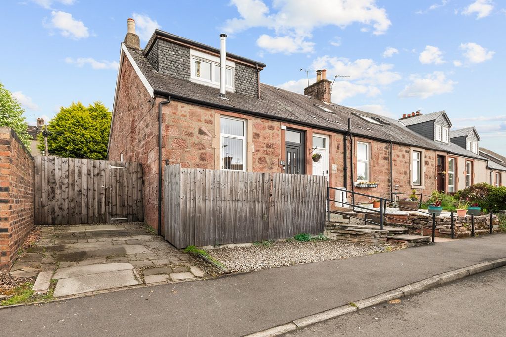 Property photo 1 of 33 5180550