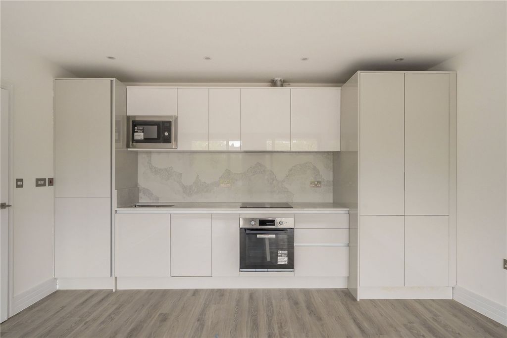 Property photo 3 of 7 Picture No. 09