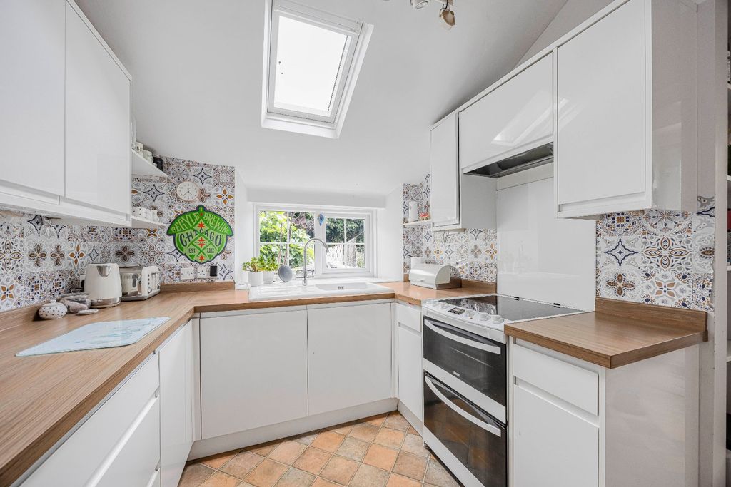 Property photo 3 of 14 Picture No. 23