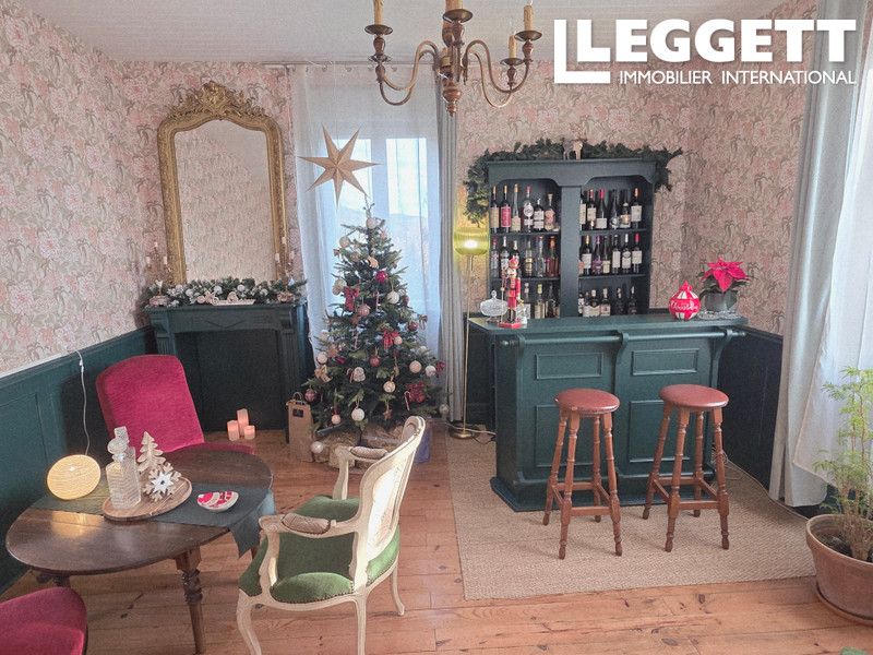 Property photo 2 of 10