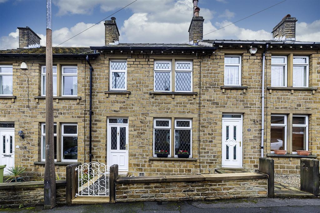 Property photo 1 of 23