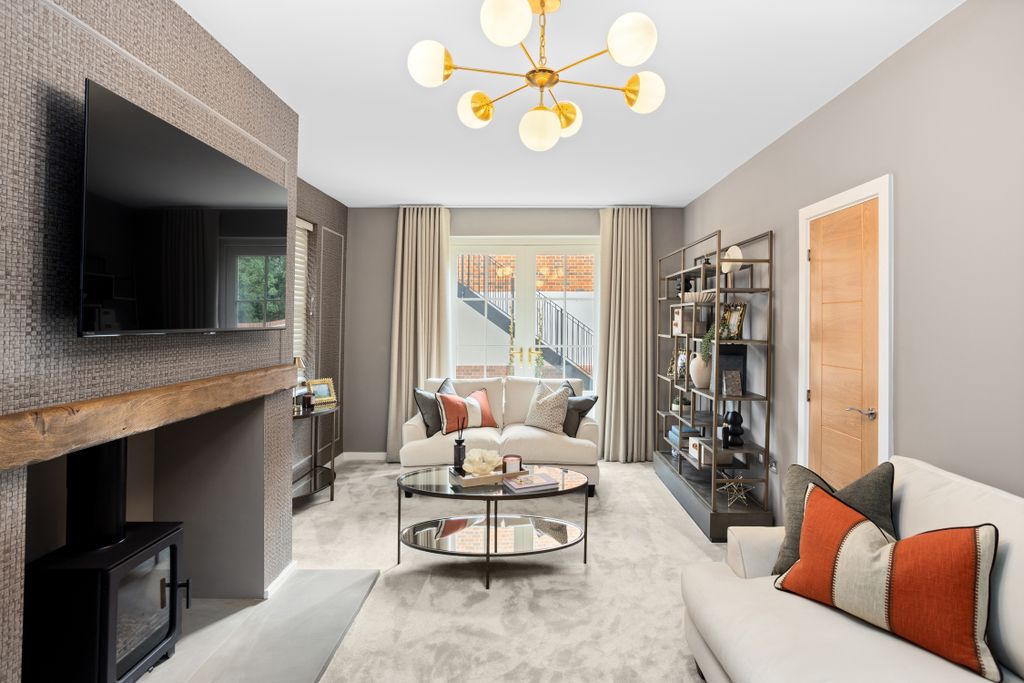 Property photo 3 of 11 Show Home