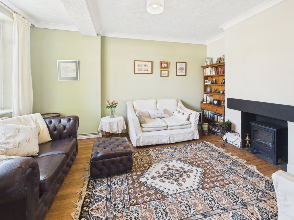 Property photo 3 of 23