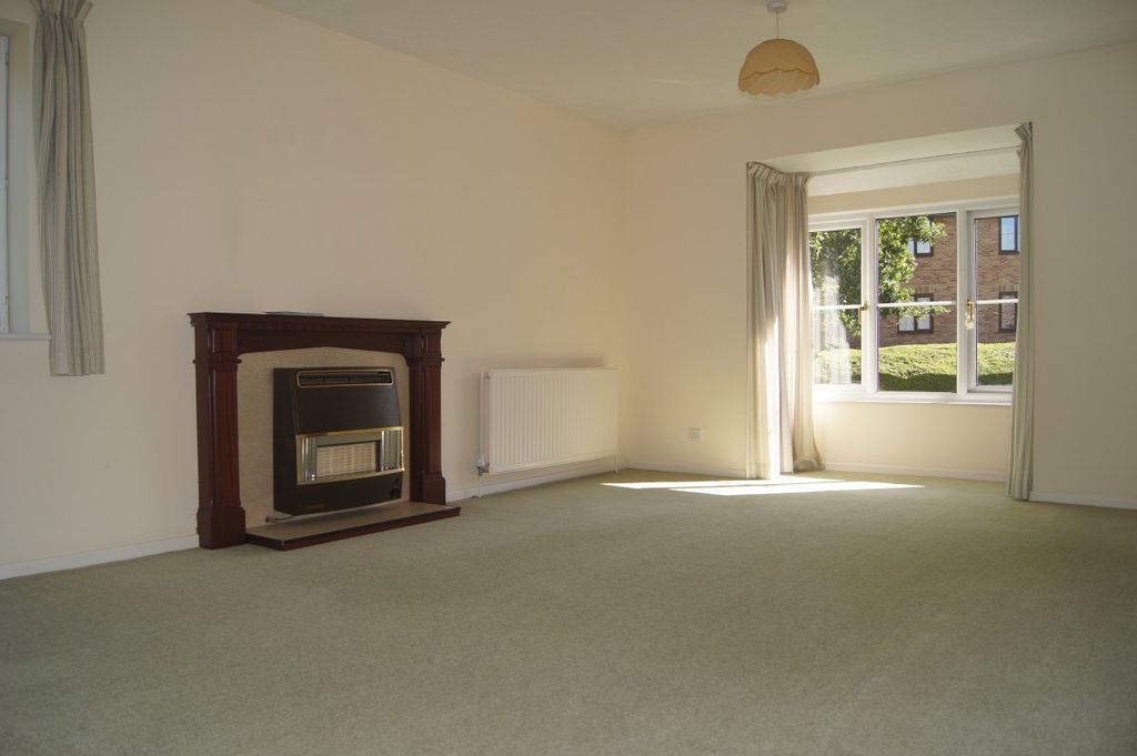 Property photo 2 of 5 Gallery
