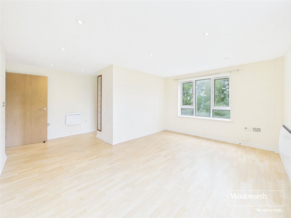 Property photo 3 of 12 Picture No. 07