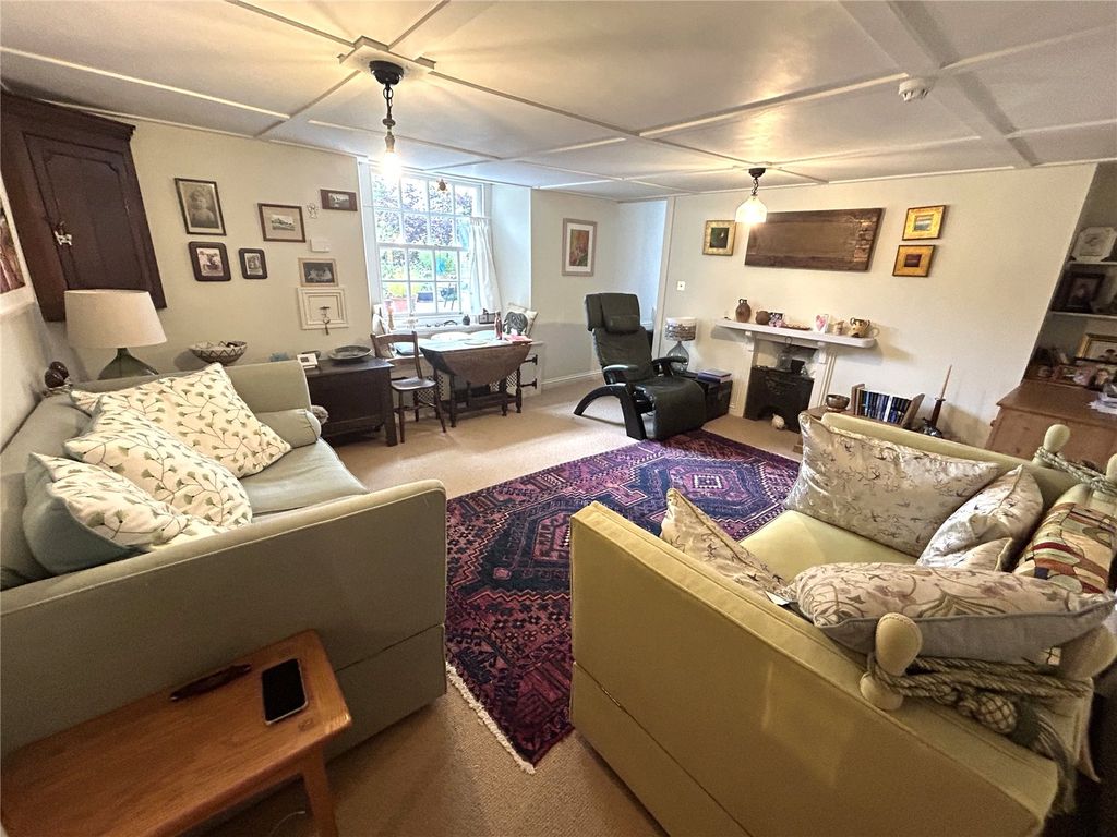 Property photo 3 of 12 Picture No. 16