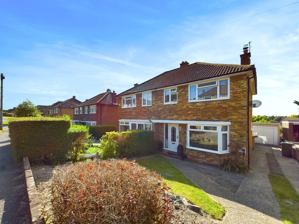 Property photo 1 of 16 30003371-Hr-1