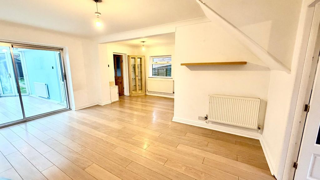 Property photo 2 of 17 Fullsizerender.Jpeg