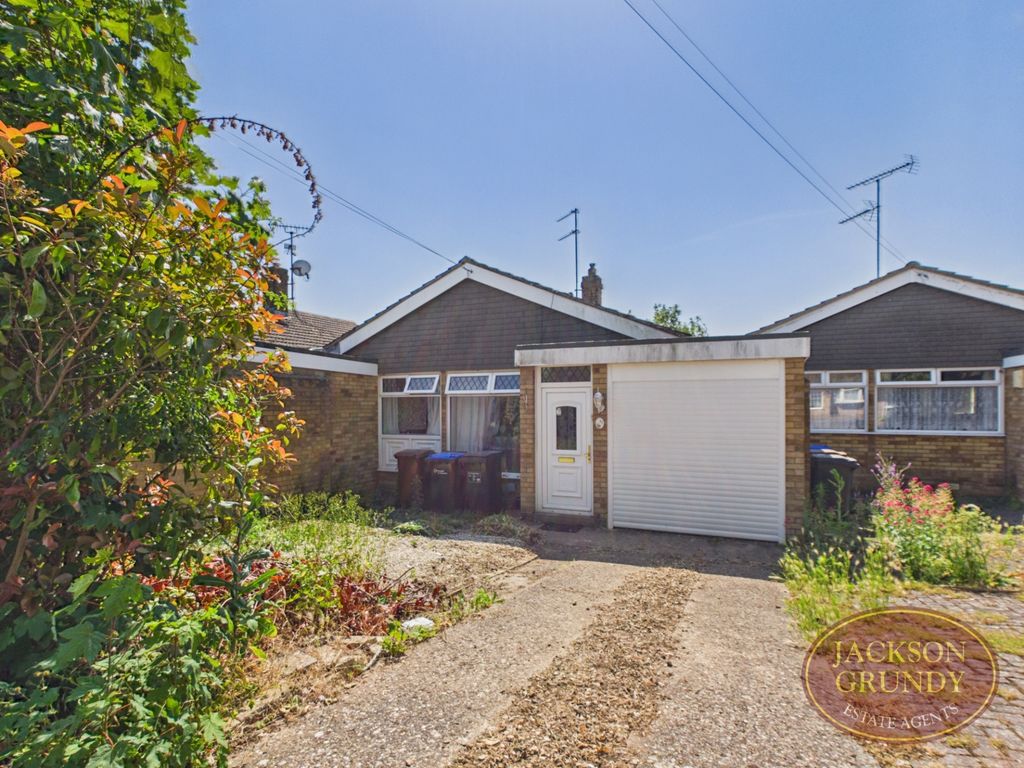 Property photo 1 of 9 Grendon Walk