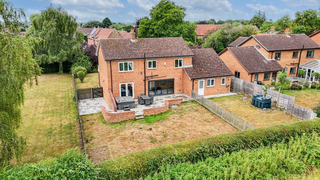 Property photo 3 of 42 3938916