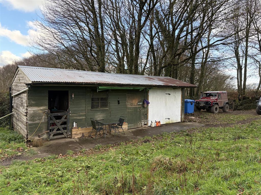 Property photo 2 of 12 Img_0019.Jpeg