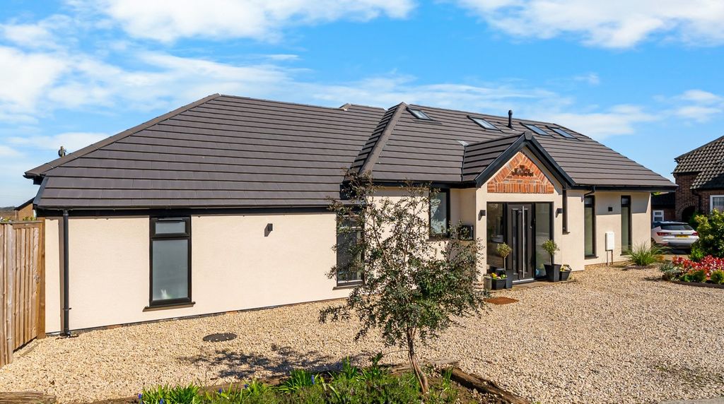 Property photo 1 of 21 Picture No. 63