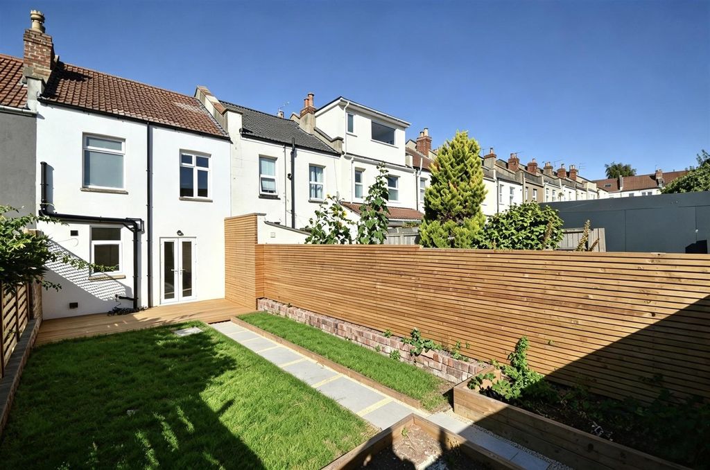 Property photo 2 of 16 Rear Garden