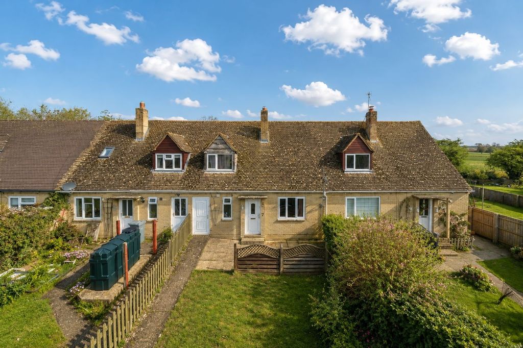 Property photo 1 of 14 Ai Staged