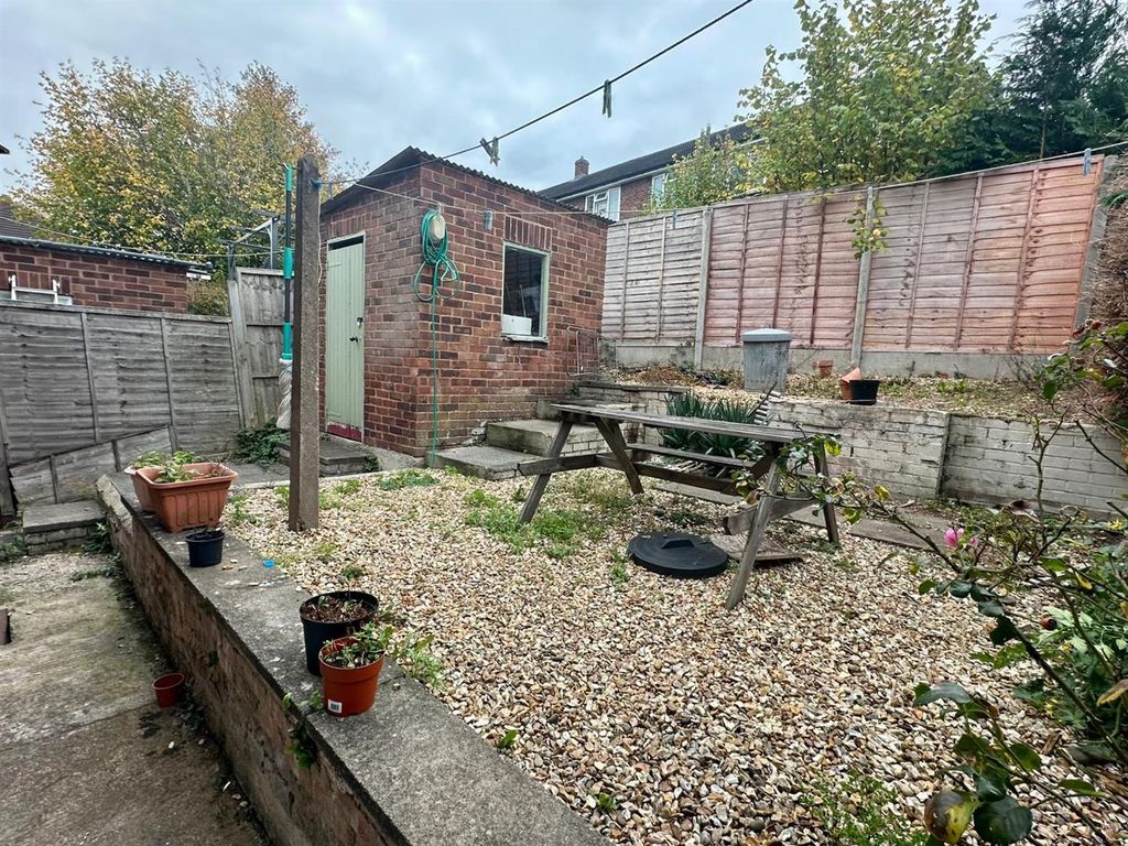 Property photo 2 of 11