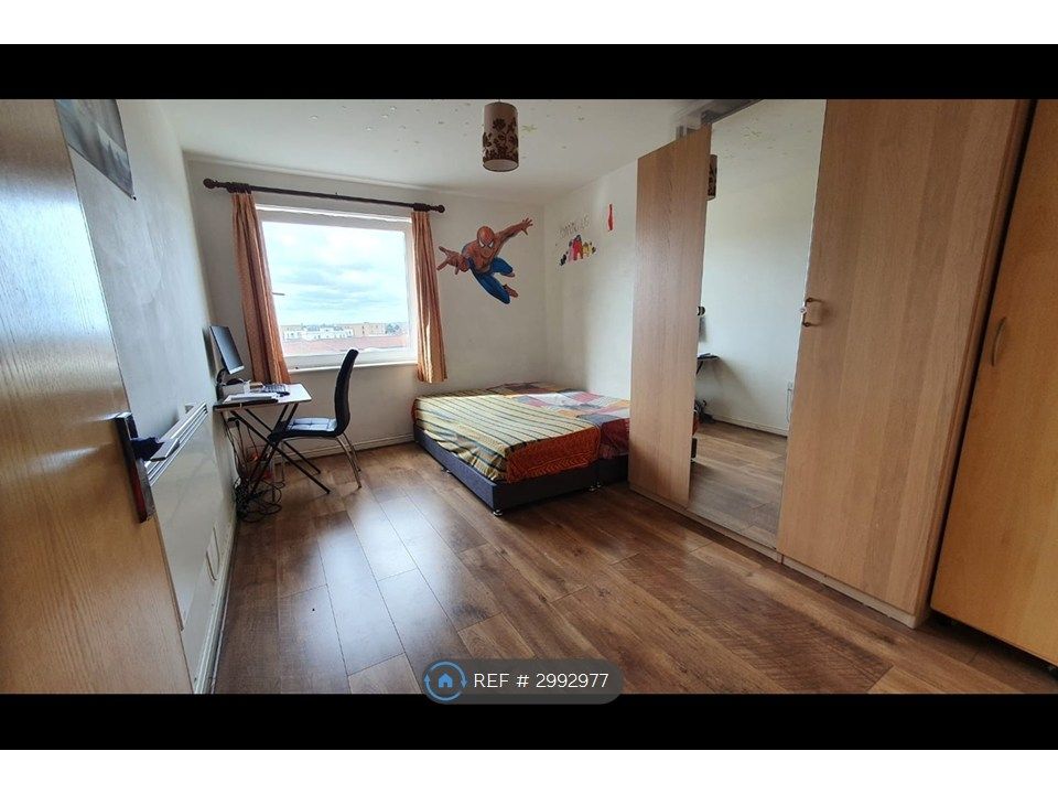 Property photo 2 of 8
