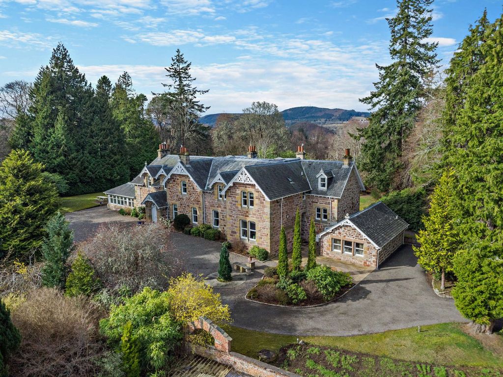 Property photo 1 of 41 Merlewood House
